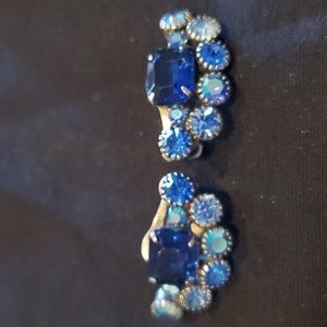 2 Pair Albert Weiss vintage blue stone clip on earrings collector prong setting